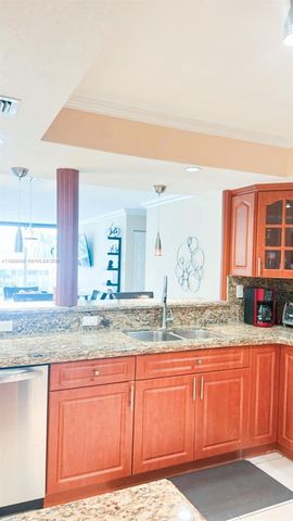 3140 S Ocean Dr 210, Hallandale Beach, FL 33009