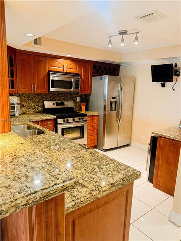 3140 S Ocean Dr 210, Hallandale Beach, FL 33009