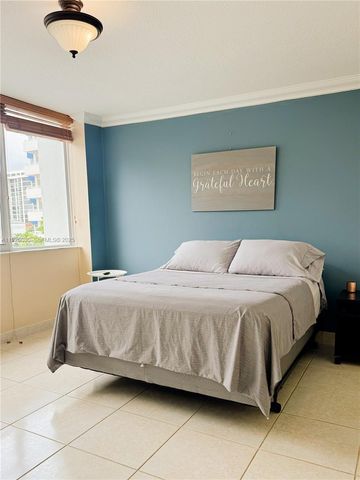 3140 S Ocean Dr 210, Hallandale Beach, FL 33009