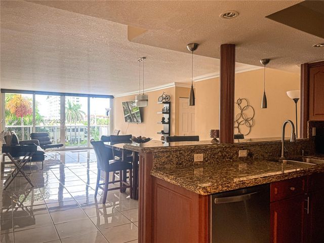 3140 S Ocean Dr 210, Hallandale Beach, FL 33009