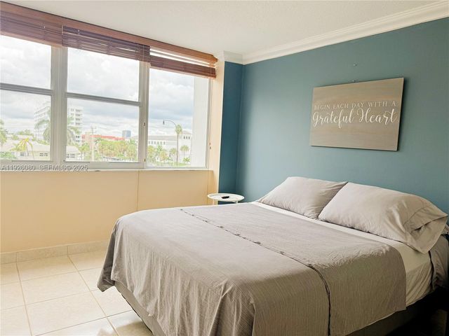 3140 S Ocean Dr 210, Hallandale Beach, FL 33009