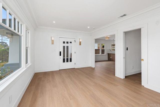 912 Bush Street, San Diego, CA 92103