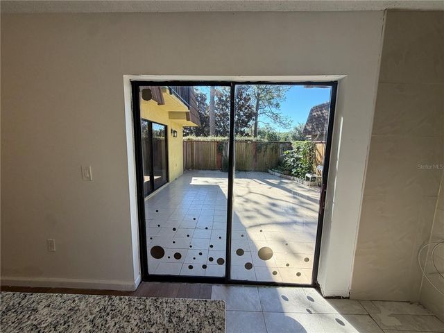 5256 MIDDLE COURT 104, Orlando, FL 32811