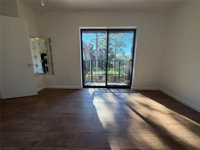 5256 MIDDLE COURT 104, Orlando, FL 32811