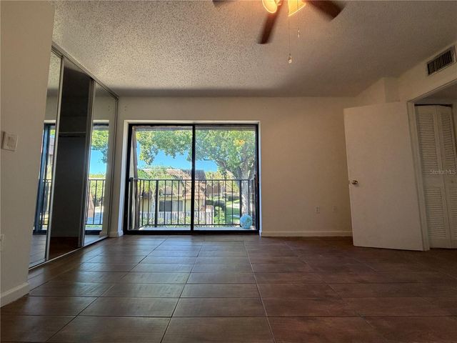 5256 MIDDLE COURT 104, Orlando, FL 32811