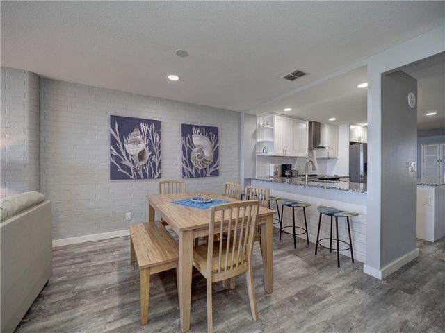 720 Access Road 1-A 504, Port Aransas, TX 78373