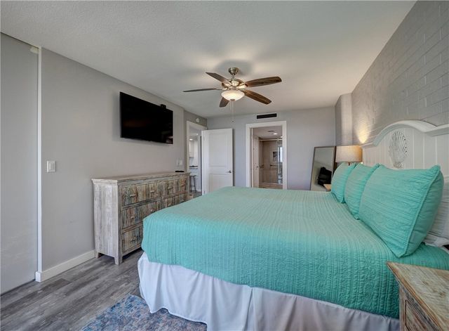 720 Access Road 1-A 504, Port Aransas, TX 78373