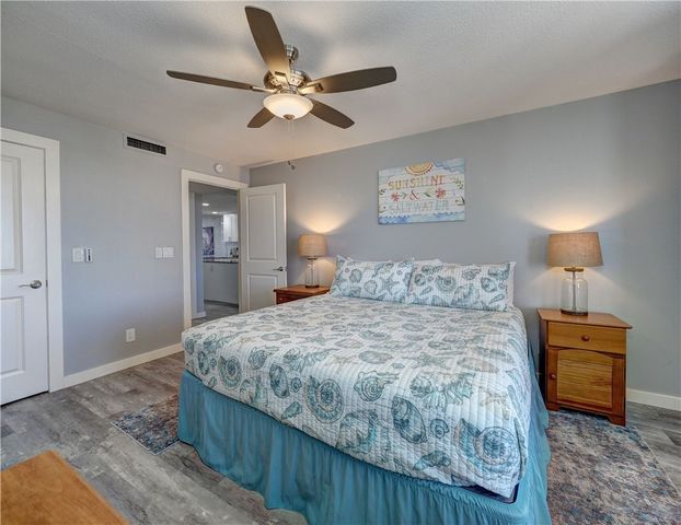 720 Access Road 1-A 504, Port Aransas, TX 78373