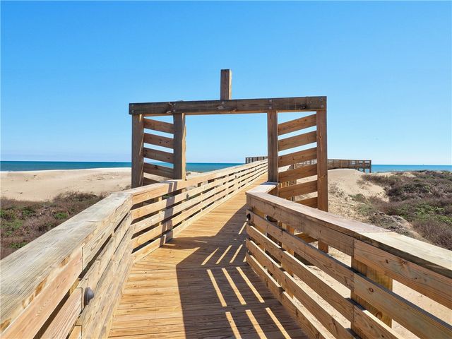 720 Access Road 1-A 504, Port Aransas, TX 78373