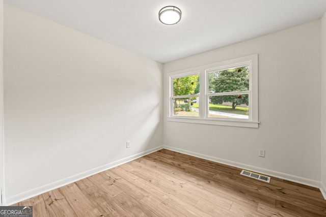 3981 Rutgers Drive SW, Atlanta, GA 30331