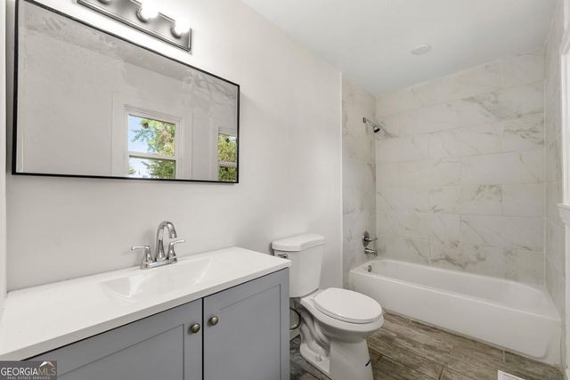 3981 Rutgers Drive SW, Atlanta, GA 30331