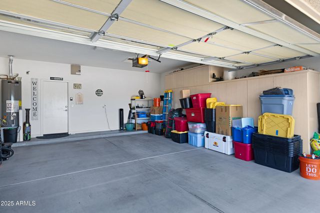 19556 N 107TH Drive, Peoria, AZ 85373