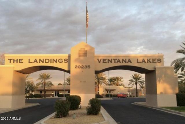 19556 N 107TH Drive, Peoria, AZ 85373