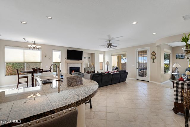 19556 N 107TH Drive, Peoria, AZ 85373