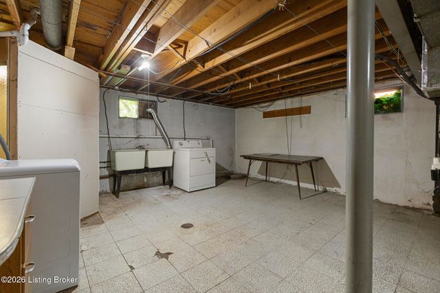 4105 Martha Ave, Louisville, KY 40220