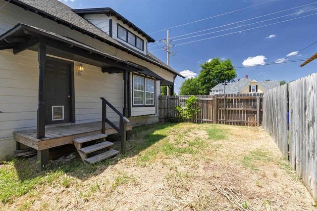 9 NW 7th St, Lawton, OK 73507