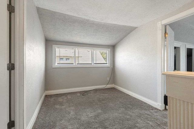 9 NW 7th St, Lawton, OK 73507