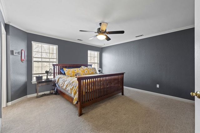 1645 N Charlee Avenue, Fayetteville, AR 72703