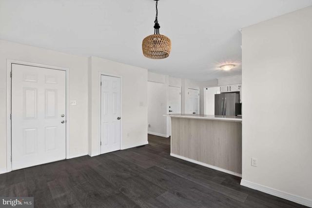 66 DEERWOOD AVE, Milmay, NJ 08340