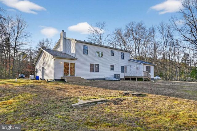 66 DEERWOOD AVE, Milmay, NJ 08340