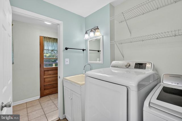 9 ROGNEL, Baltimore, MD 21228