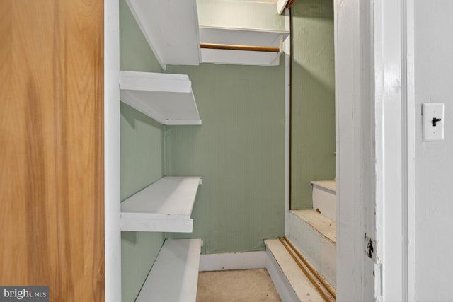 9 ROGNEL, Baltimore, MD 21228