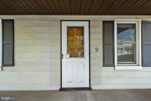 9 ROGNEL, Baltimore, MD 21228