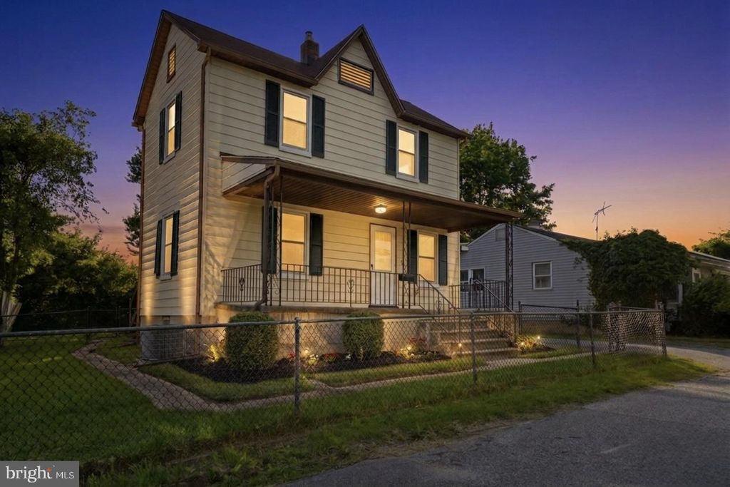 9 ROGNEL, Baltimore, MD 21228