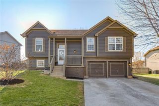 14955 W 154th Street, Olathe, KS 66062