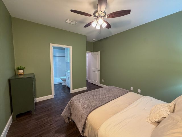 214 Colt Drive, Lake Kiowa, TX 76240