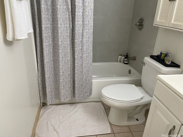 1121 Ala Napunani Street 501, Honolulu, HI 96818