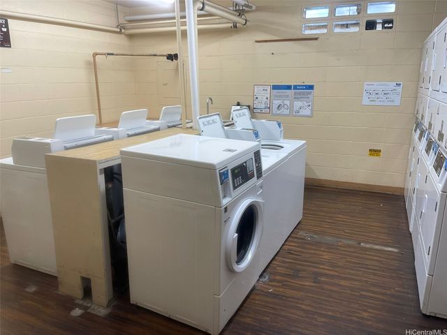 1121 Ala Napunani Street 501, Honolulu, HI 96818