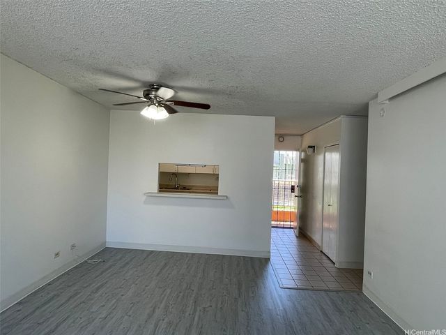 1121 Ala Napunani Street 501, Honolulu, HI 96818