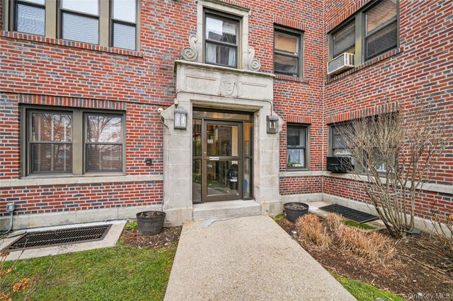 604 Tompkins Avenue E7, Mamaroneck, NY 10543