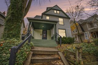 262 Hollister Avenue, Grand Rapids, MI 49506