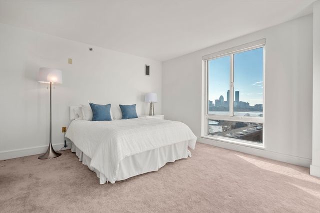 75-83 Cambridge Pkwy W1003, Cambridge, MA 02142