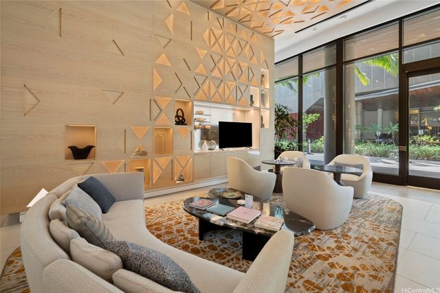987 Queen Street 2809, Honolulu, HI 96814