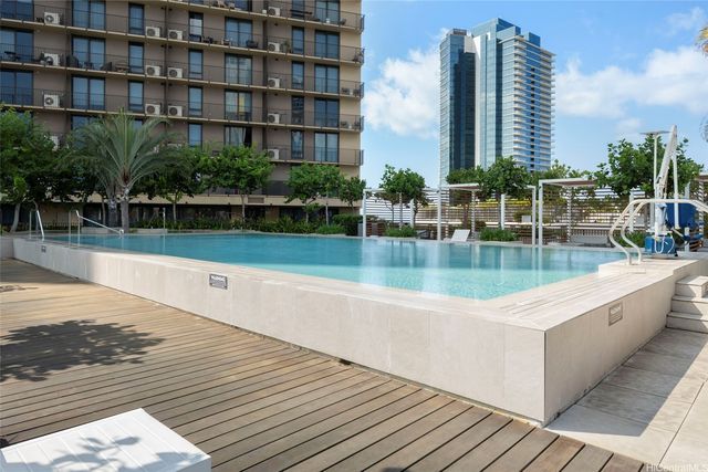 987 Queen Street 2809, Honolulu, HI 96814
