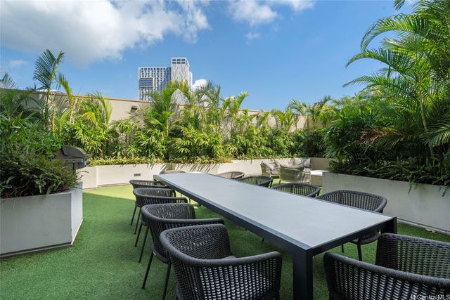 987 Queen Street 2809, Honolulu, HI 96814