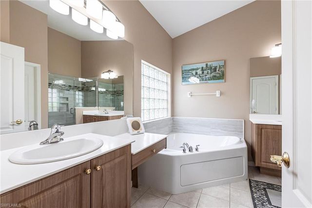 15289 Laguna Hills DR, Fort Myers, FL 33908