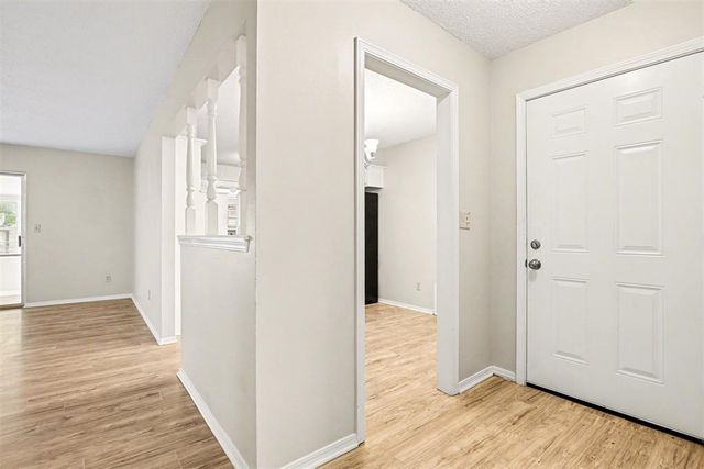 812 Rolling Meadows Boulevard, Oklahoma City, OK 73110