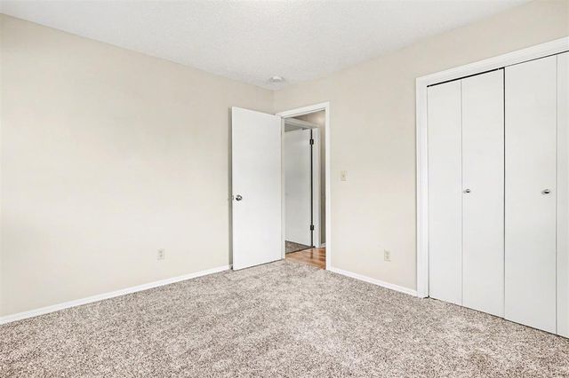 812 Rolling Meadows Boulevard, Oklahoma City, OK 73110