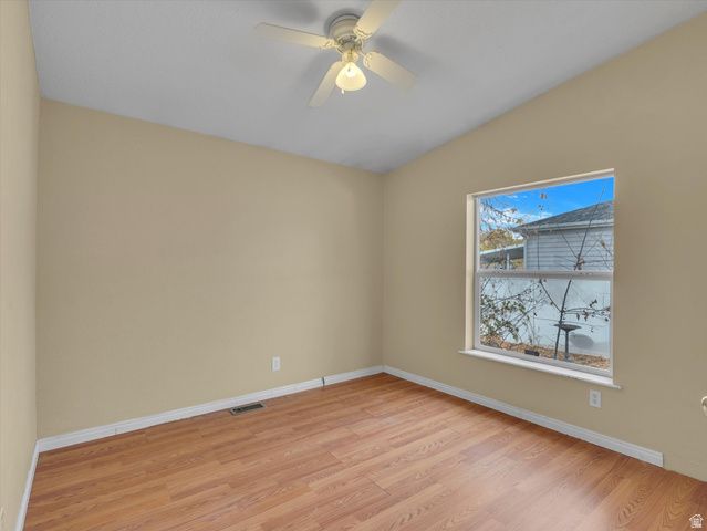 5173 S 2825 W, Roy, UT 84067