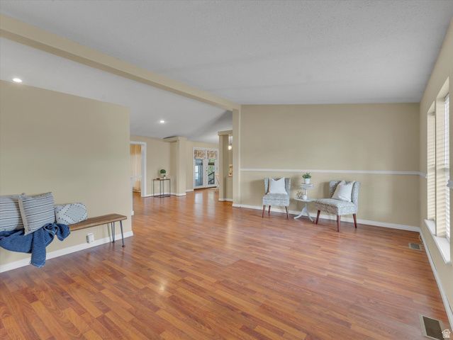 5173 S 2825 W, Roy, UT 84067