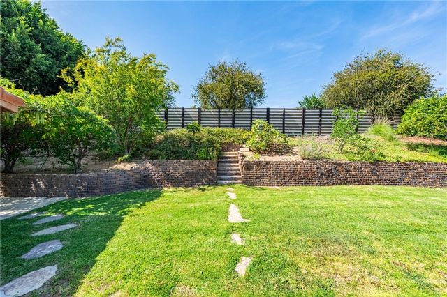 6000 Highland, Yorba Linda, CA 92886
