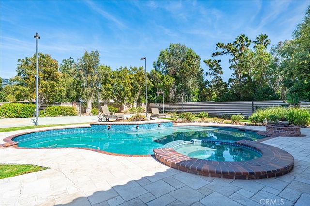 6000 Highland, Yorba Linda, CA 92886