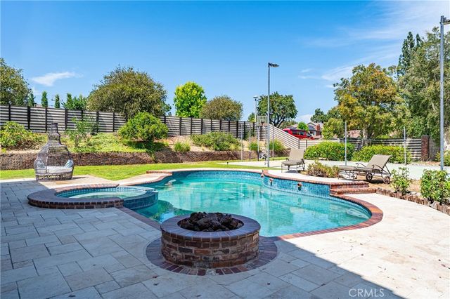 6000 Highland, Yorba Linda, CA 92886