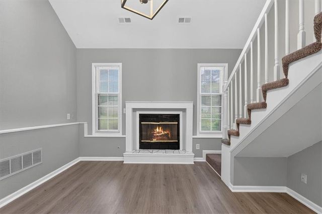 207 W North Avenue, Belton, MO 64012