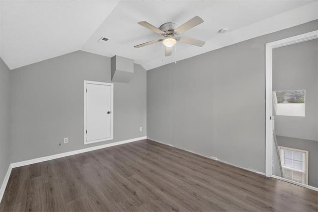 207 W North Avenue, Belton, MO 64012