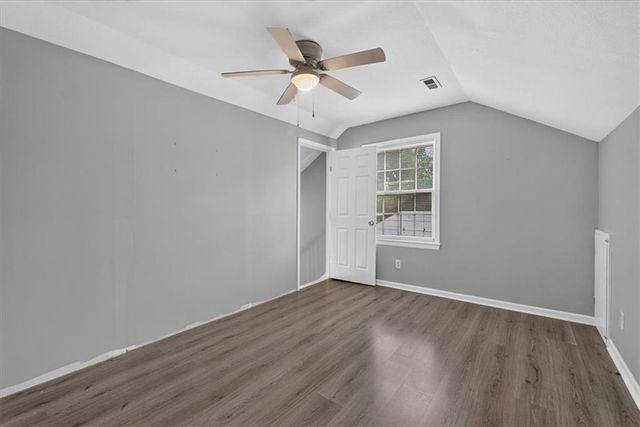 207 W North Avenue, Belton, MO 64012